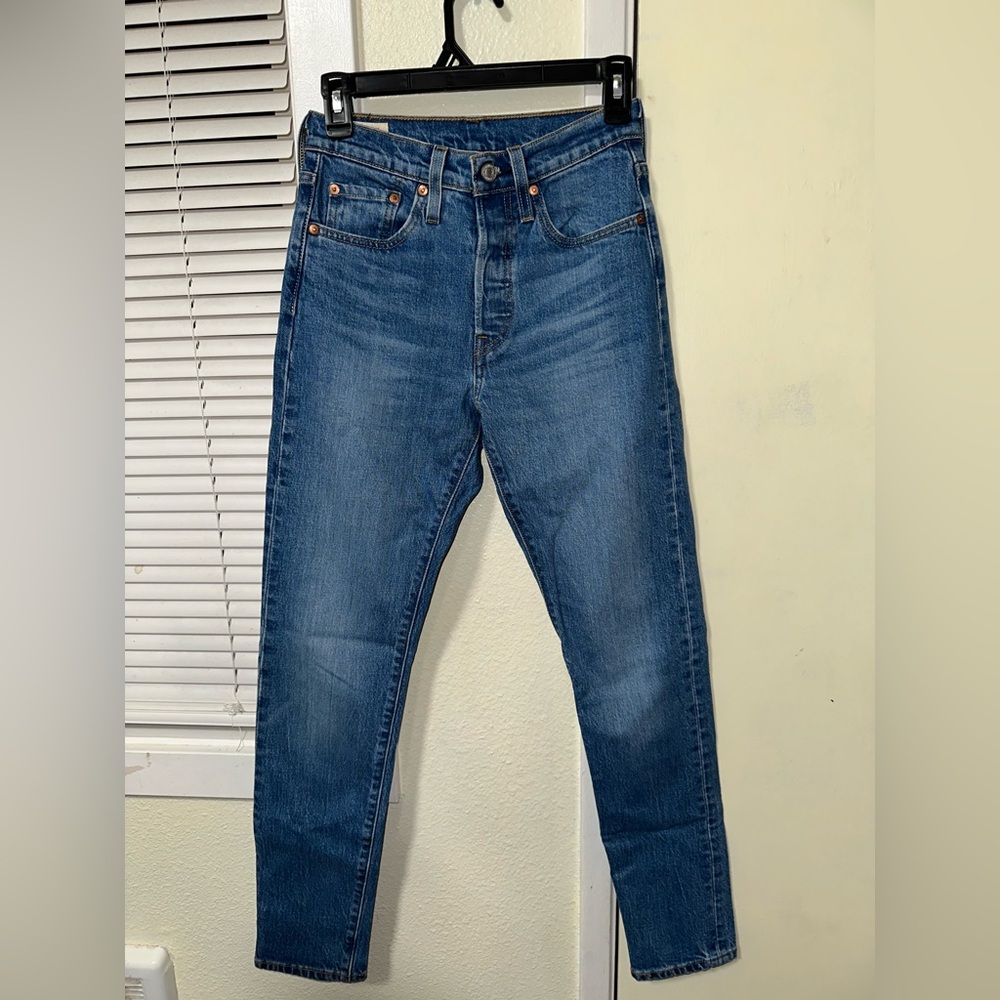 Levis 501 skinny jeans W24 L30